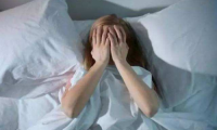 嚴重失眠怎么辦？心諾即眠睡眠儀讓你一覺到天明