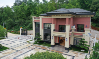 農村自建房，這才是爸媽喜歡的養(yǎng)老別墅，典雅大氣又好住