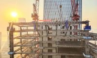 打造深圳前海&ldquo;新名片&rdquo;！中鐵鋼構(gòu)參建中英中糧大廈順利封頂
