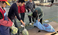浙江金凱門業(yè)：深秋玉米遞暖意，守護(hù)每一位堅守者