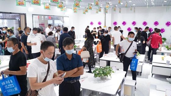 勝芳家具.jpg
